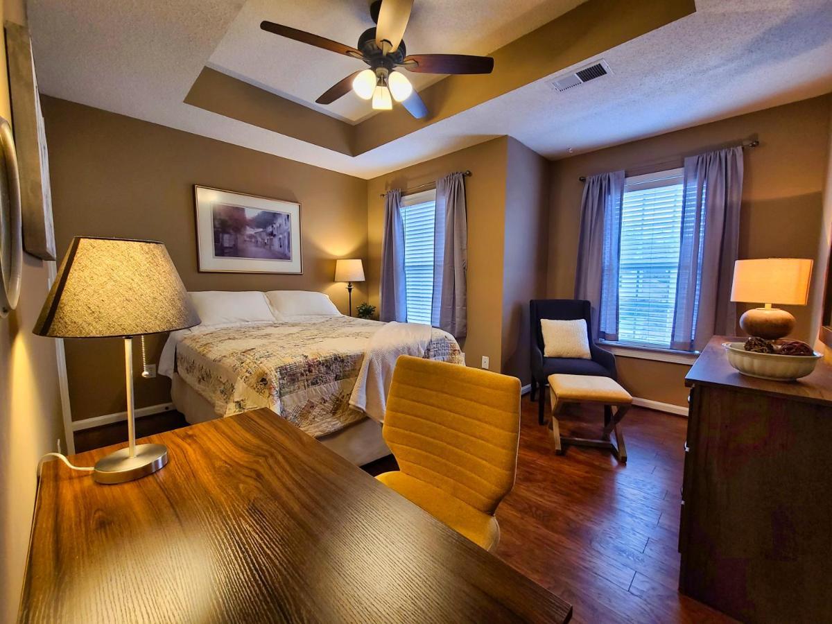 فيلا Cozy House Near Ole Miss & M-Trade! أكسفورد المظهر الخارجي الصورة